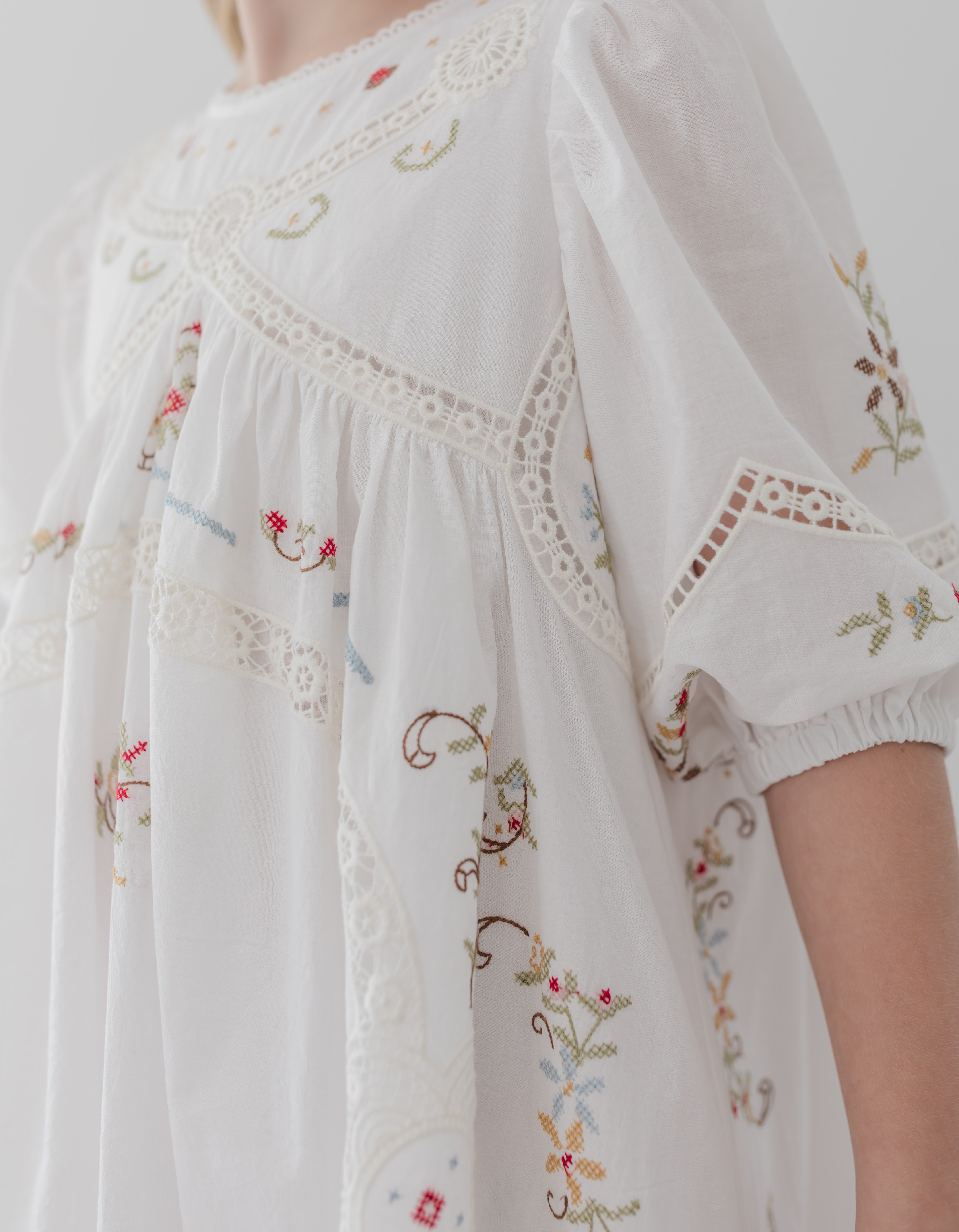 Petite Amalie Cross stitch elbow sleeve dress – Flying Colors