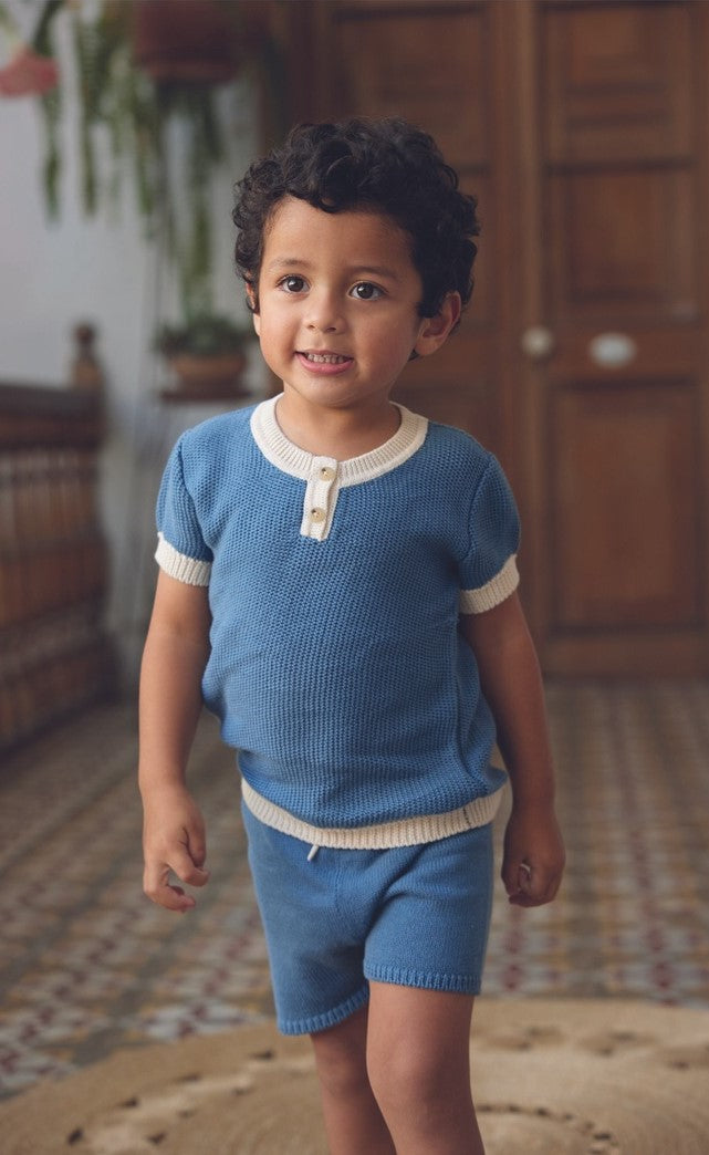 Henley blue knit top by Tun Tun