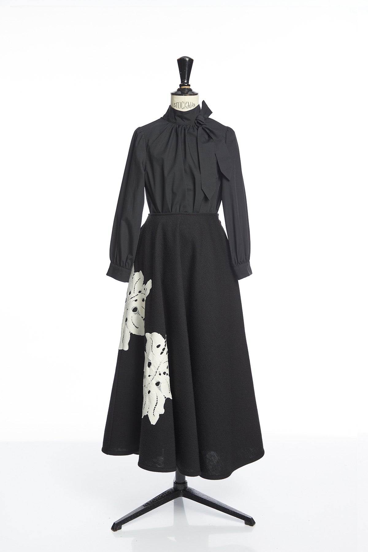 Venera Arapu Crep haze skirt