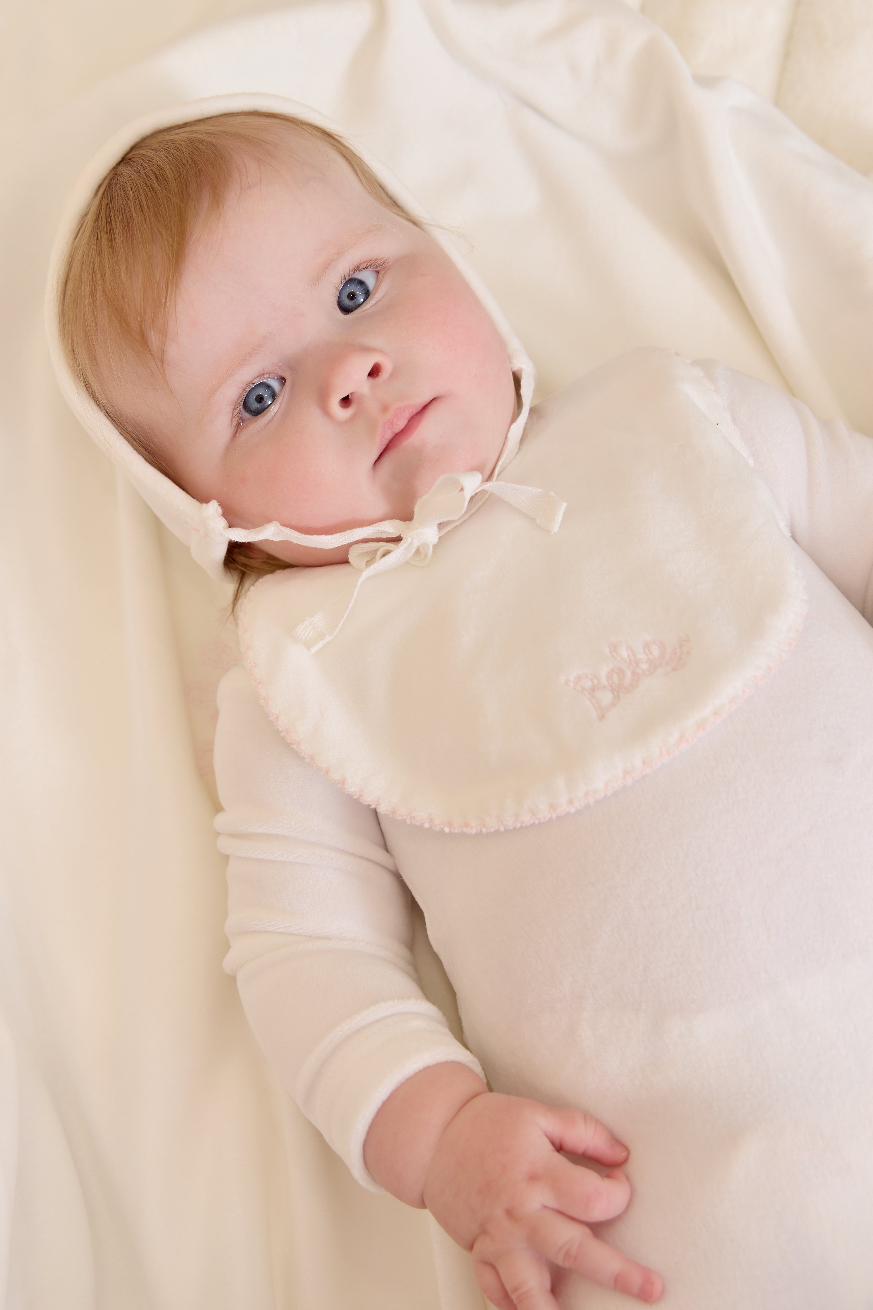 Kipp Baby Bebe white/pink footie + bonnet