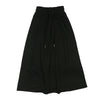Low waisted black skirt by Luna Mae