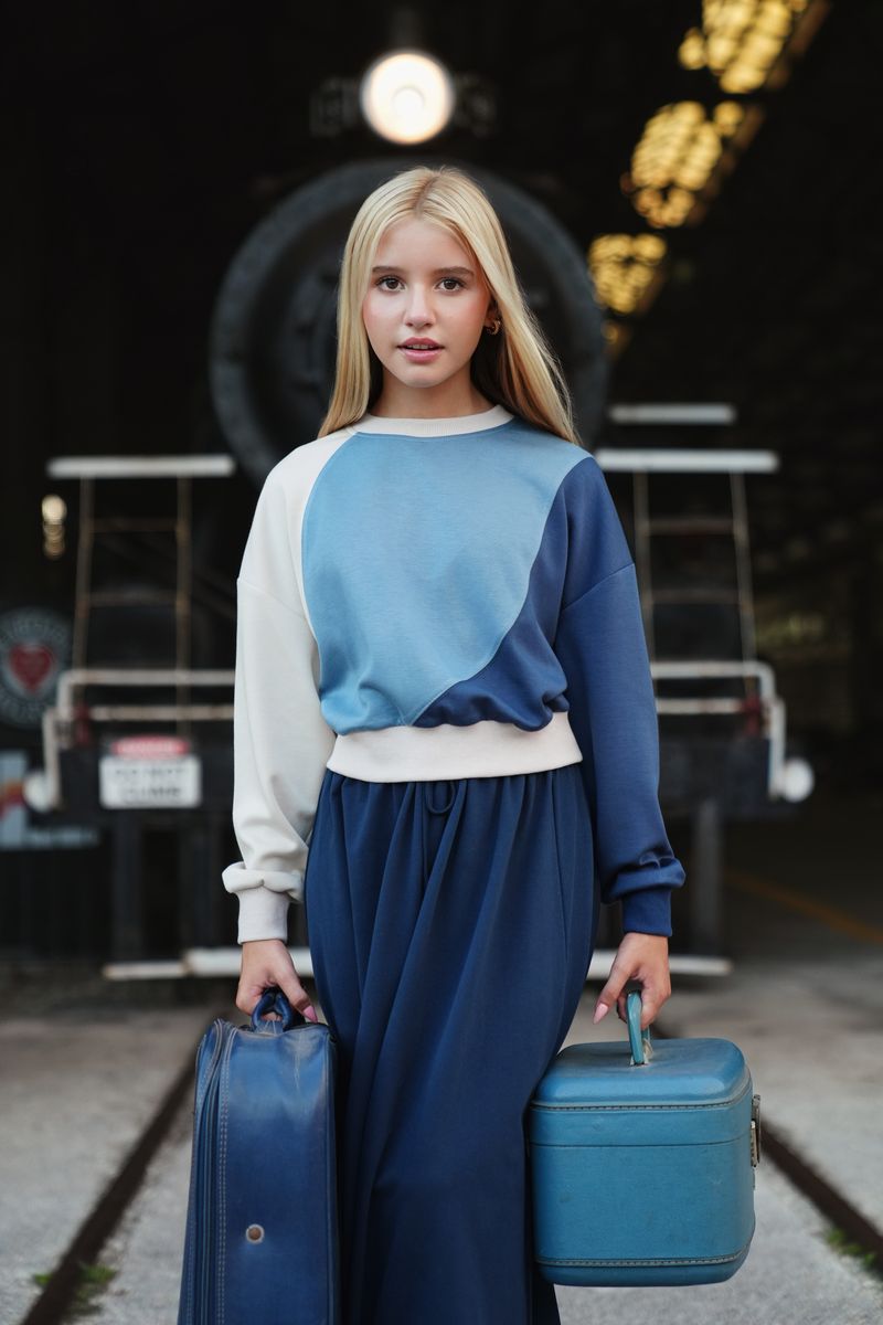 Luna Mae Leni navy skirt