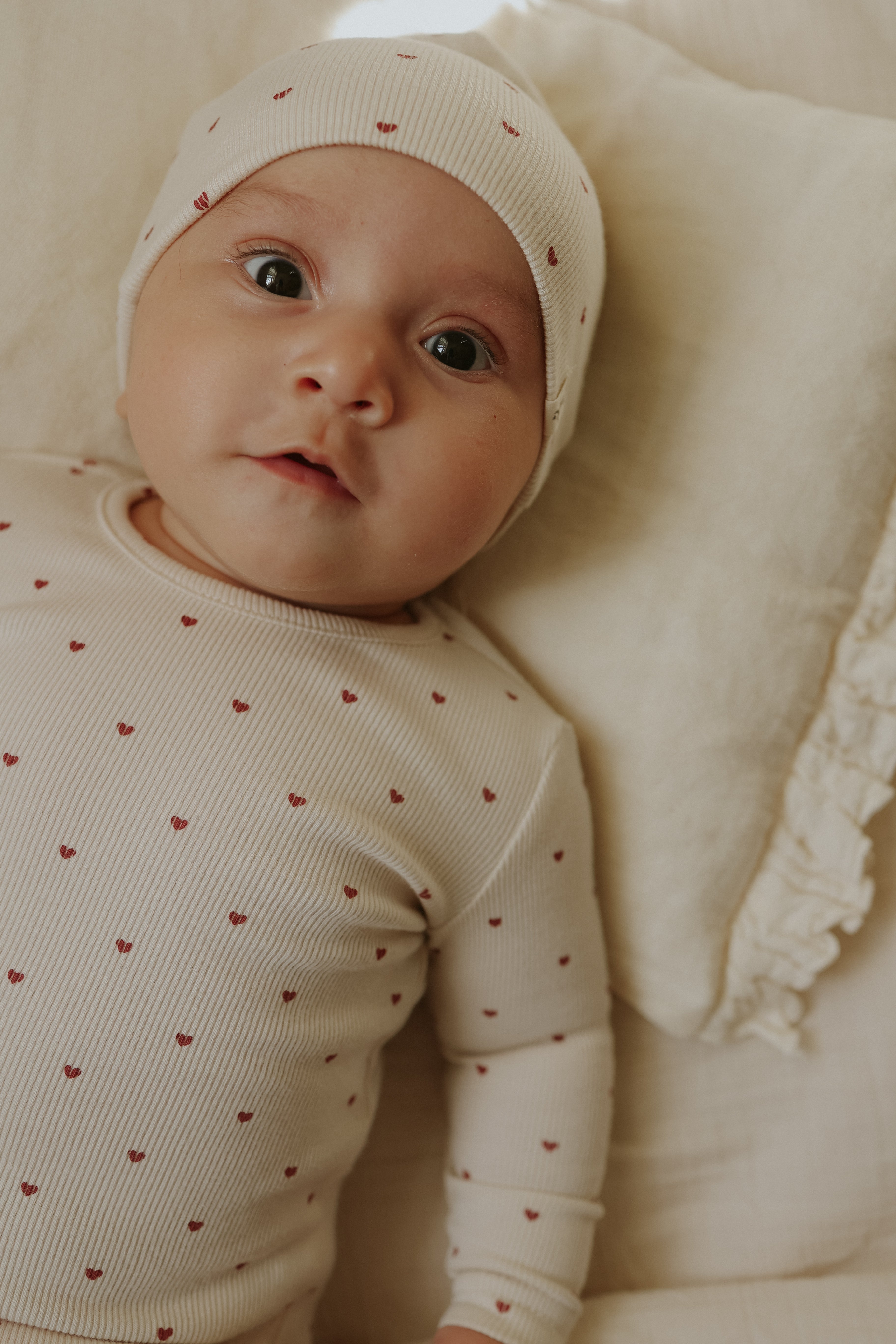 Mema Knits Heart printed footie + beanie