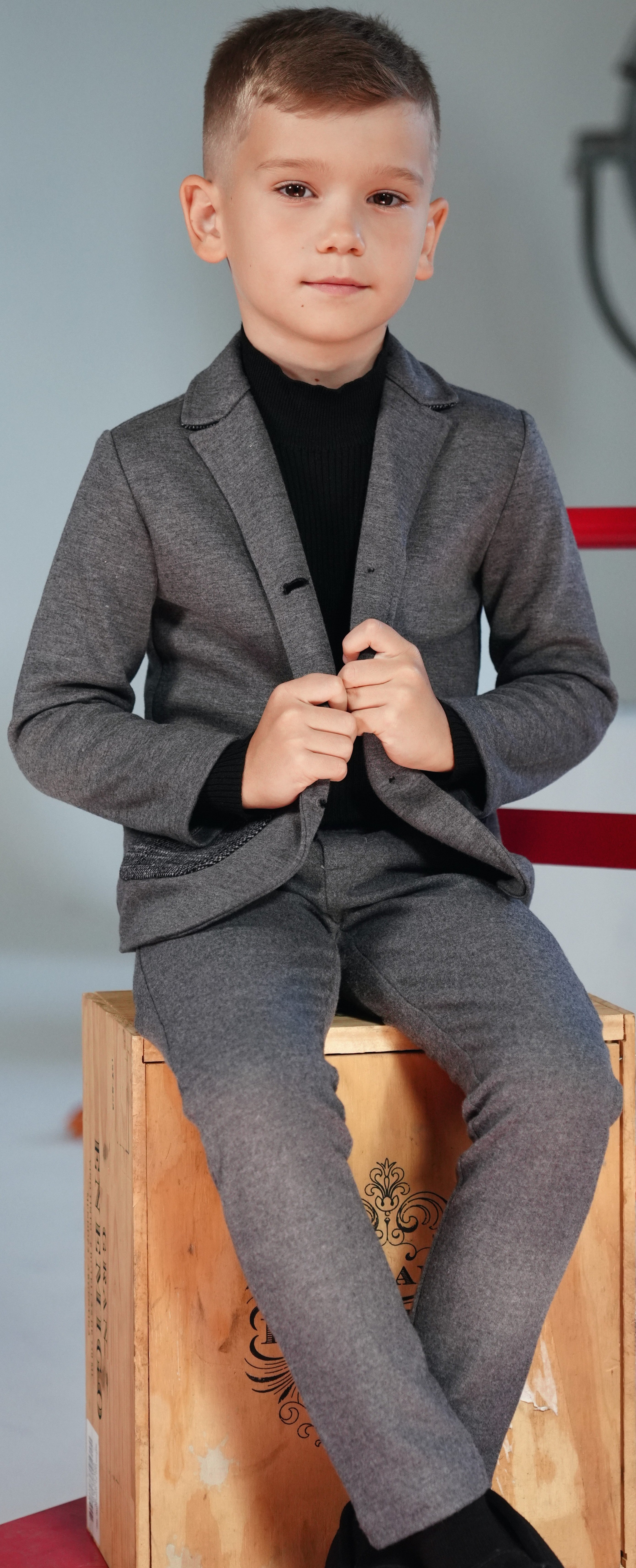 Motu Jace dove grey blazer