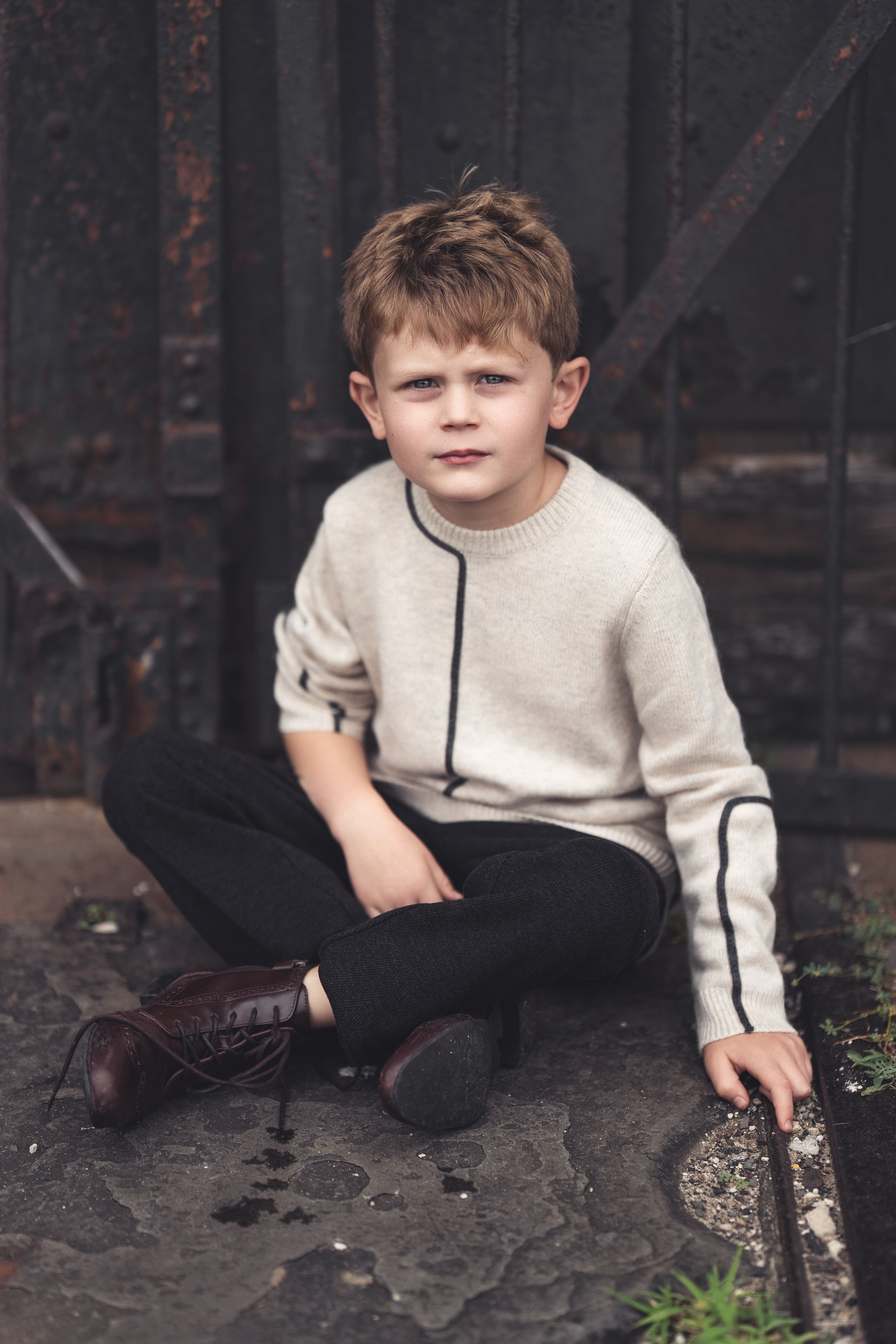 Mann Charcoal herringbone pants