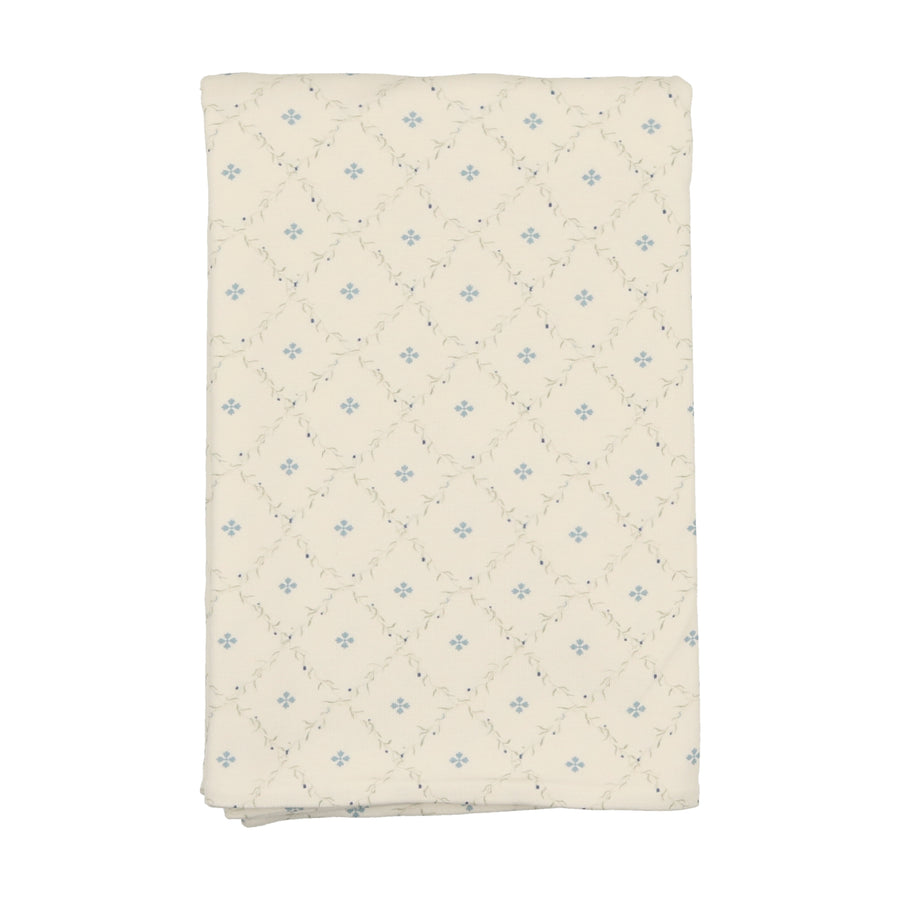 Quaint blue print blanket by Bee & Dee