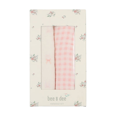 Take me home pink muslin swaddle set by Bee & Dee