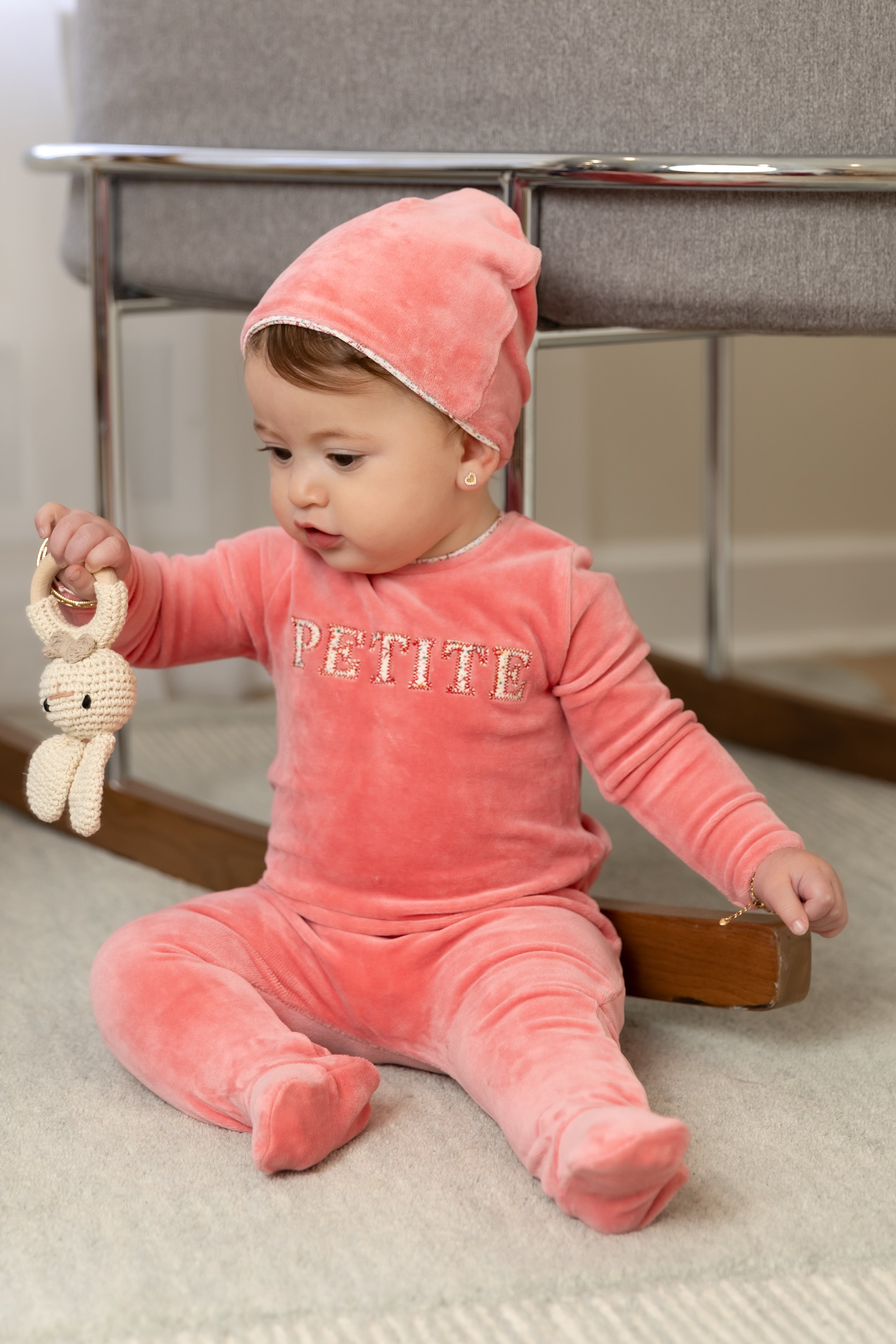 Bee & Dee Hibiscus velour petite footie + beanie