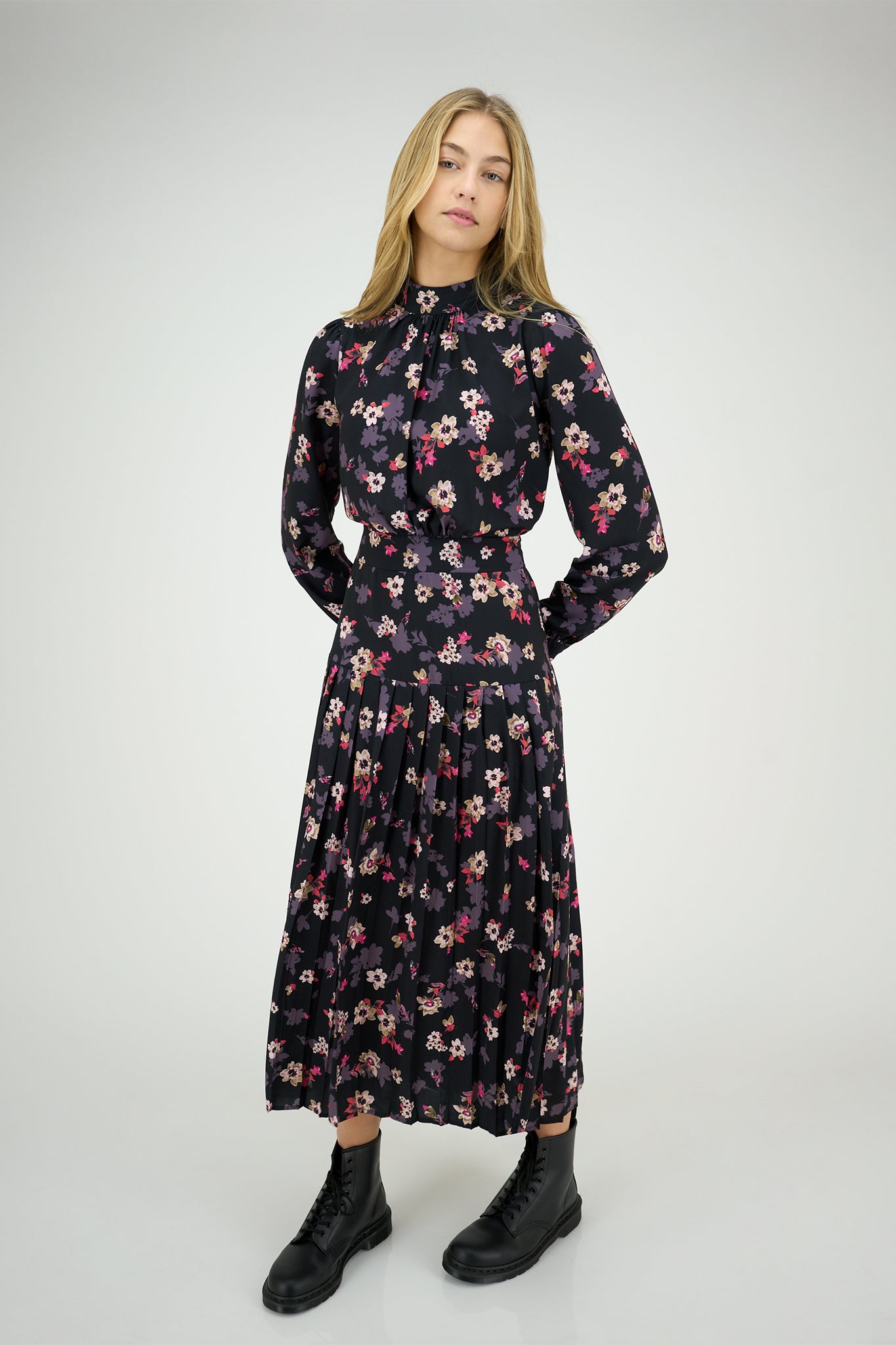 Zaikamoya Sharon flower dress